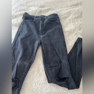 American Eagle skinny jeans size 4